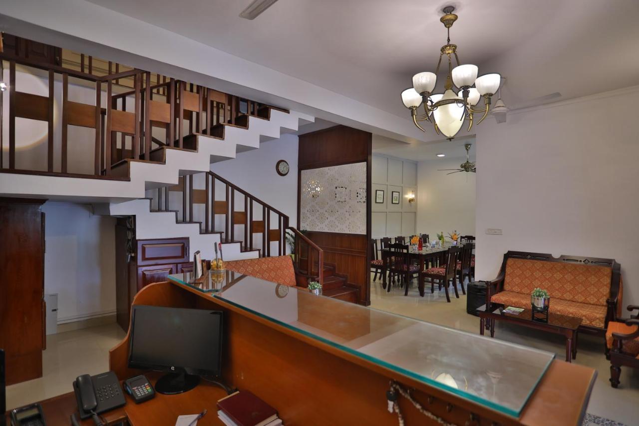Chithirapuram Palace Munnar Ngoại thất bức ảnh