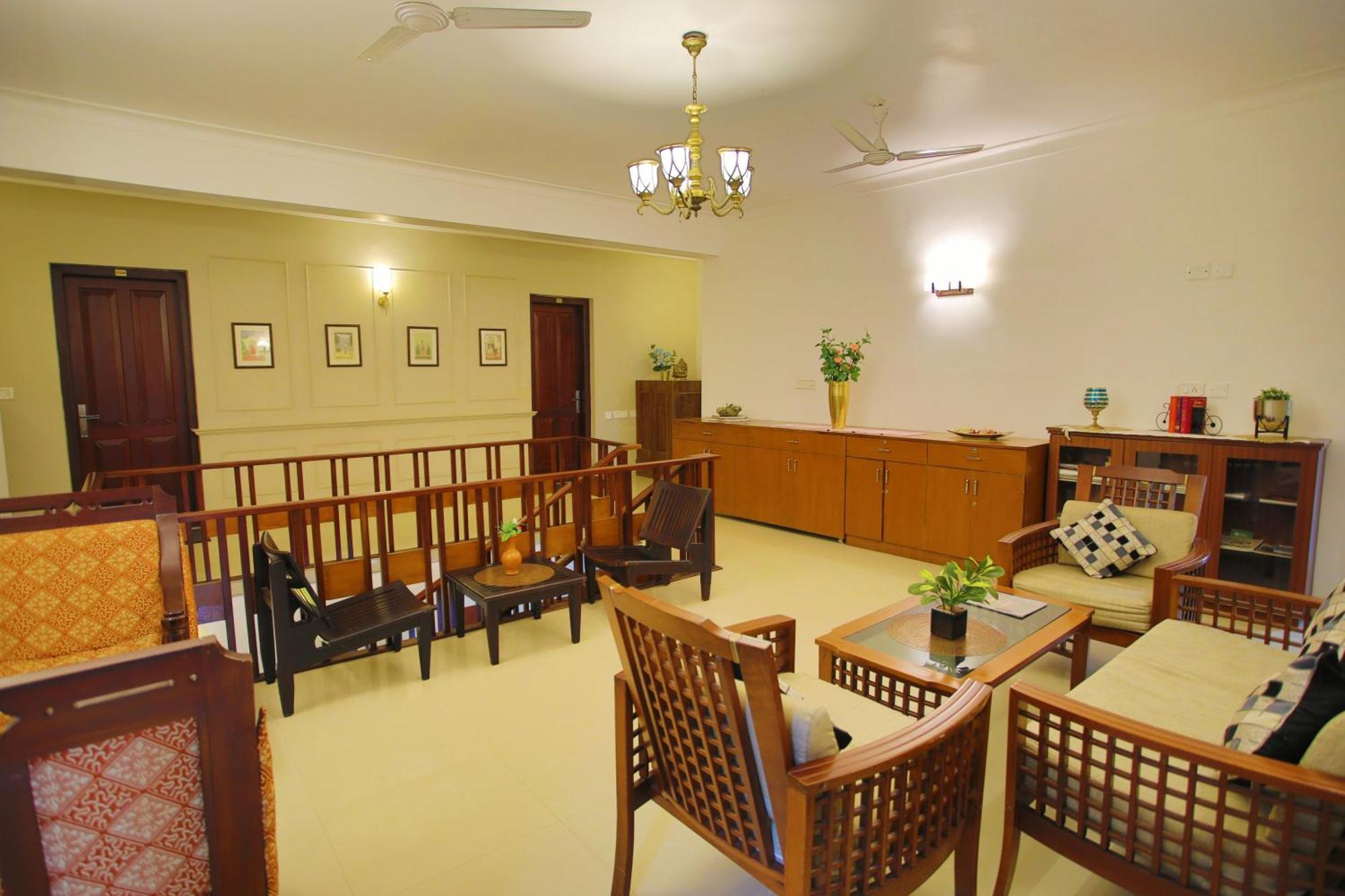 Chithirapuram Palace Munnar Ngoại thất bức ảnh