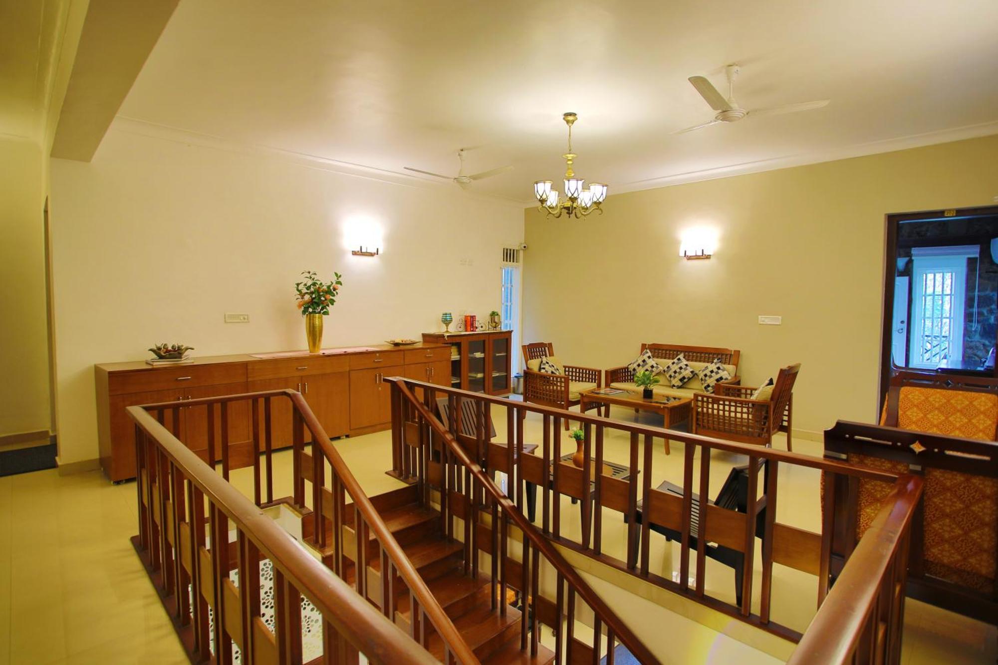 Chithirapuram Palace Munnar Ngoại thất bức ảnh